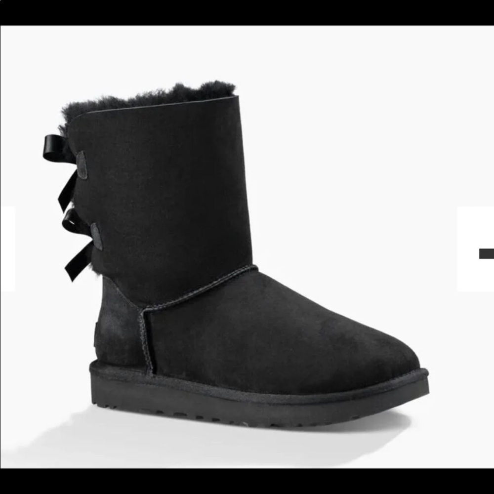Black bailey bow uggs